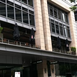 Verandah Main Bar & BBQ