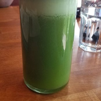 The Grain Cafe - Apple, cucumber, spinach, and ginger juice - Pizza Near Me - Redondo Beach, California
