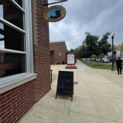 Mediterranean Sandwich - Exterior