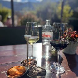 Beau-site - Perhapssssss wine