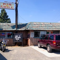 O'connors Irish Pub & Diner - Right on Highway 140 next to the feed store--very handy if you have some livestock with you.
