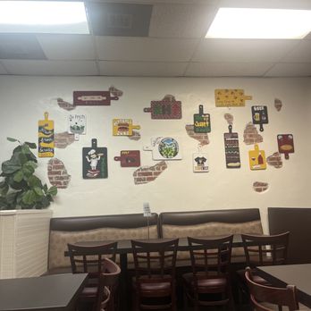 Brickhouse Pizza - Pizza Near Me - Whittier, California