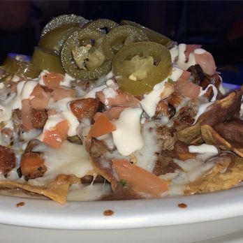 Mi Olivia Restaurant - Nachos de res y chorizo - Pizza Near Me - Hempstead, New York