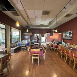 Amir's Shish Kebob - Inside