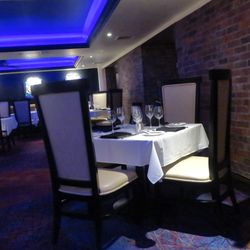 C V Steak - Mood lighting