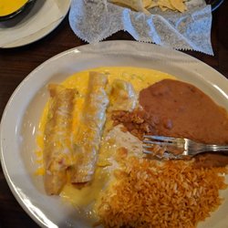 Casa Olé Silsbee - Bland food. Can't taste any spices at all. It tastes like nothing.