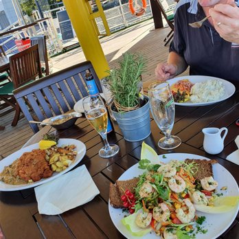 Salondampfer Hansa - Seafood Near Me - Bremerhaven, HB Salondampfer Hansa - Seafood Near Me - Bremerhaven, HB