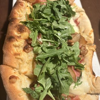 Thirsty Lion - Caramelized Pear & Prosciutto Flatbread - American Near Me - Denver, Colorado Thirsty Lion - Caramelized Pear & Prosciutto Flatbread - American Near Me - Denver, Colorado