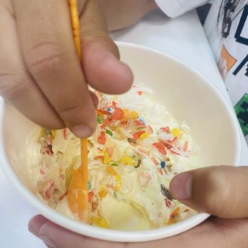 Yogo Berry - Ice Cream & Frozen Yogurt Near Me - Tracy, California