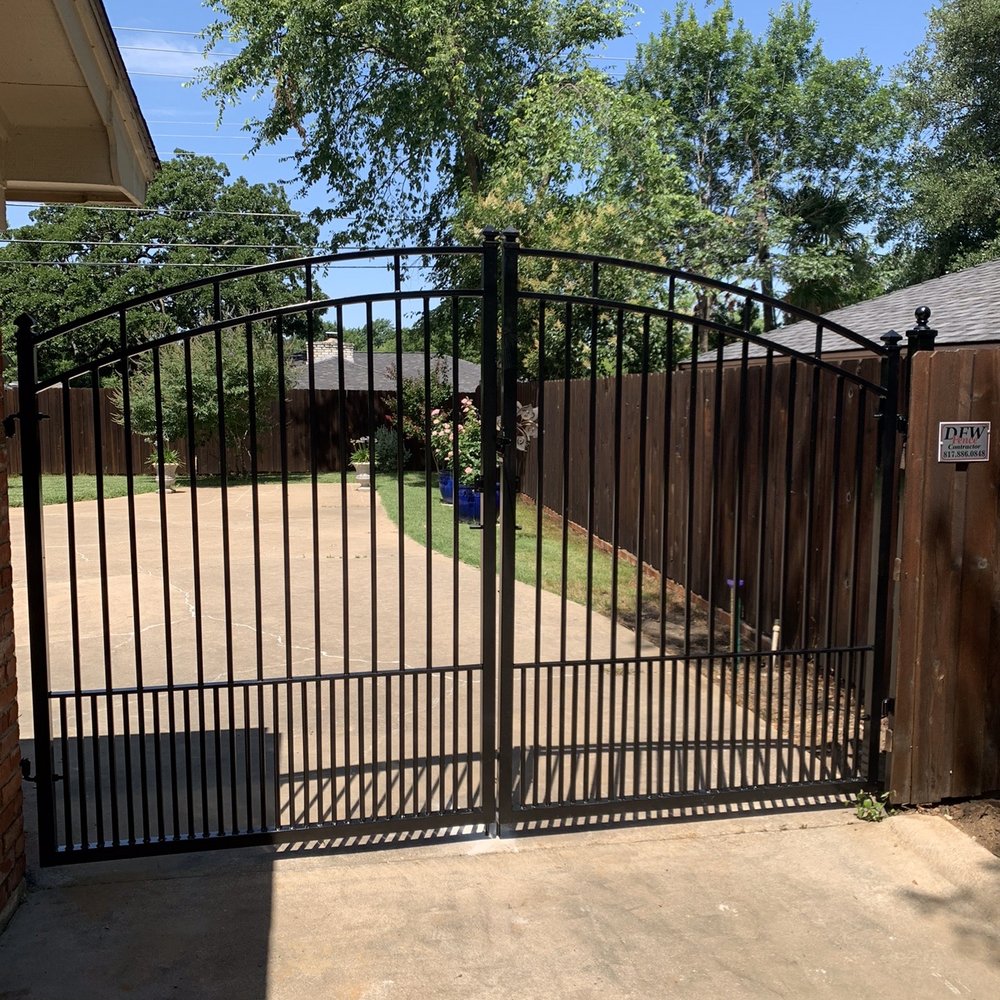 Our gorgeous gate! Our gorgeous gate!