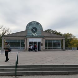 Orin Lehman Visitors Center - Visitors center