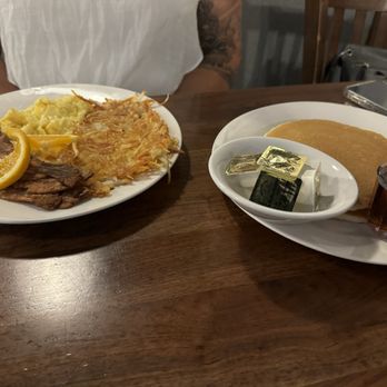 Miley's Café - Ranch breakfast - Diners Near Me - Sedona, Arizona