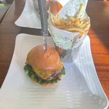 Liberty Burger - Burger and fries - Burgers Near Me - Jackson, Wyoming Liberty Burger - Burger and fries - Burgers Near Me - Jackson, Wyoming