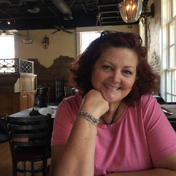 Half Shell Oyster House - Seafood Near Me - Biloxi, Mississippi