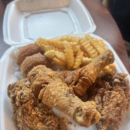 Fried chicken w donuts