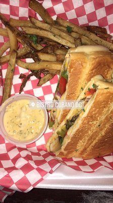 Bistro Cubano by null