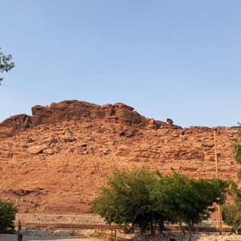 Sun Outdoors Arches Gateway - One of the many beautiful views from this resort - Campgrounds Near Me - Moab, Utah Sun Outdoors Arches Gateway - One of the many beautiful views from this resort - Campgrounds Near Me - Moab, Utah