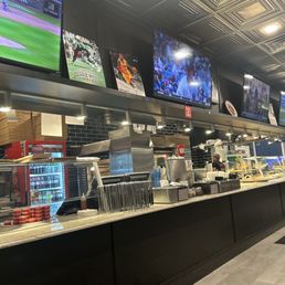 Counter were pizza made