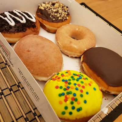 Krispy Kreme Café by null