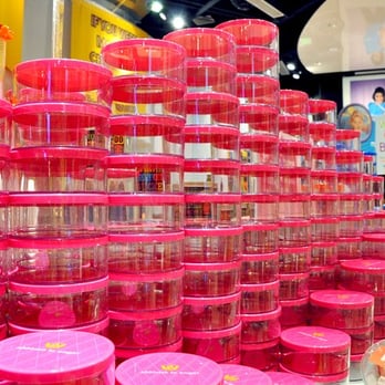 IT'SUGAR - Candy Stores Near Me - Universal City, California IT'SUGAR - Candy Stores Near Me - Universal City, California