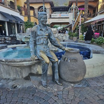 Sonny Bono Statue - Landmarks & Historical Buildings Near Me - Palm Springs, California Sonny Bono Statue - Landmarks & Historical Buildings Near Me - Palm Springs, California