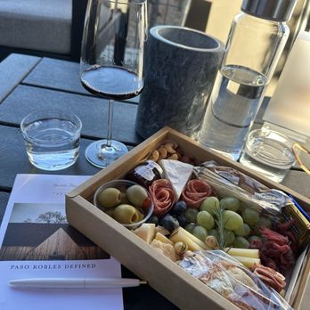 Austin Hope & Treana Tasting Cellar - Cheese box - Wine Tasting Room Near Me - Paso Robles, California Austin Hope & Treana Tasting Cellar - Cheese box - Wine Tasting Room Near Me - Paso Robles, California