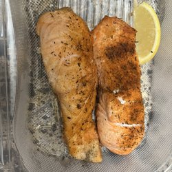 Maria's Reisterstown - Blackened salmon