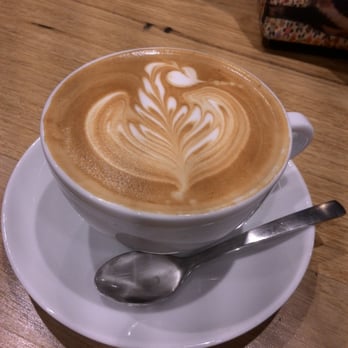 Coffee Hit Garden City - Lovely swirl! - Cafes Near Me - Upper Mount Gravatt, QLD