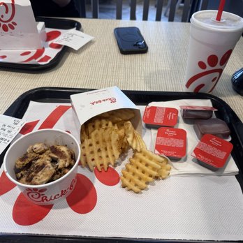 Chick-fil-A - Fast Food Near Me - North Charleston, South Carolina