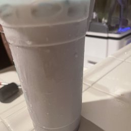 Horrible súper sweet taro drink