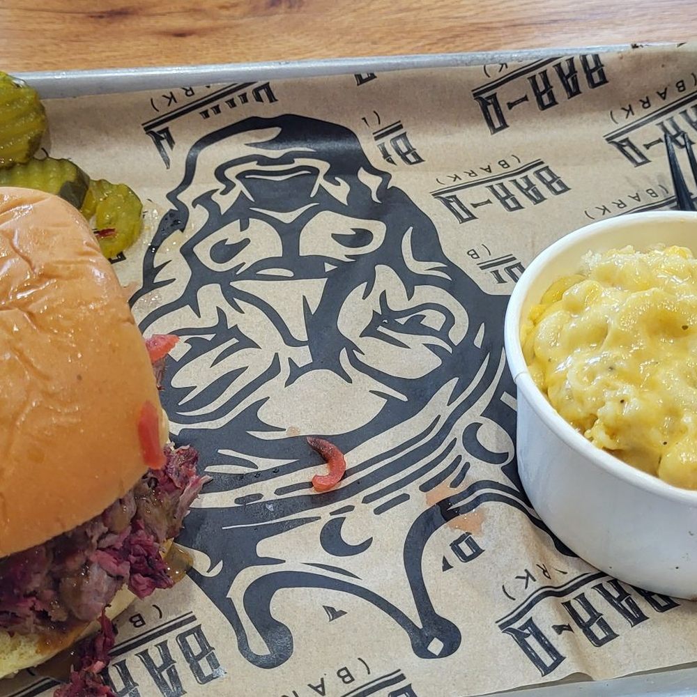 Brisket sandwich w/smack-n-cheese Brisket sandwich w/smack-n-cheese