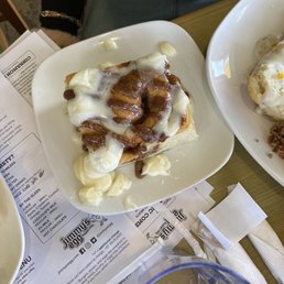 Cinnamon roll
