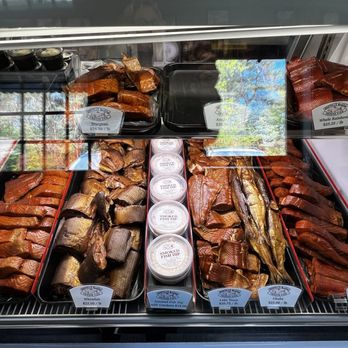 Bortell's Fisheries - Smoked fish - Seafood Markets Near Me - Ludington, Michigan