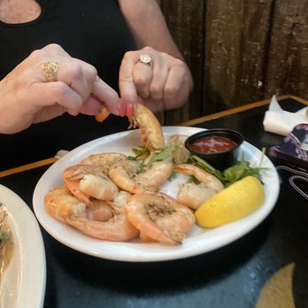 Hog Island Fish Camp - Huge shrimp! - Seafood Near Me - Dunedin, Florida