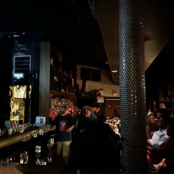 Dorian's - Cocktail Bars Near Me - Chicago, Illinois