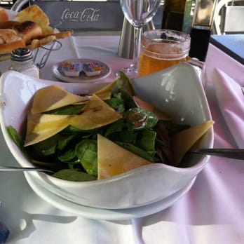 Carletto - Spinatsalat mit Parmesan - Italian Near Me - Buenos Aires, C