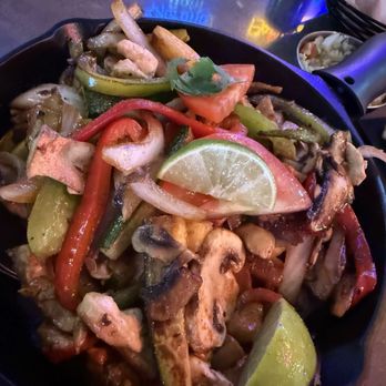 El Jardin - Mexican Near Me - Manteca, California