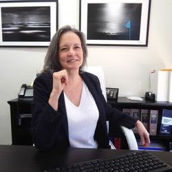 Lyon & Quintero Attorneys at Law - Ready to help you FIGHT FOR WHAT IS RIGHT! d Don't let unmanageable siblings make a mockery of your parent's true wishes...you are NOT ALONE