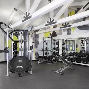 Breve Park - Fitness Center Weights - Apartments Near Me - Anaheim, California Breve Park - Fitness Center Weights - Apartments Near Me - Anaheim, California