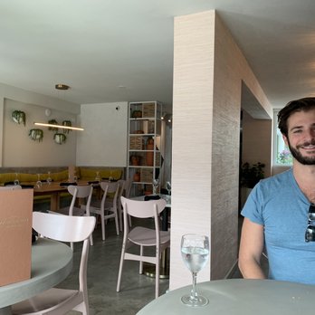 Dulcesalado - Cute decor (& cute bf ;) - Breakfast & Brunch Near Me - San Juan, Puerto Rico Dulcesalado - Cute decor (& cute bf ;) - Breakfast & Brunch Near Me - San Juan, Puerto Rico