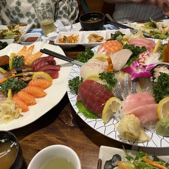 Arado Japanese Restaurant - Large sushi combo - Japanese Near Me - Los Angeles, California Arado Japanese Restaurant - Large sushi combo - Japanese Near Me - Los Angeles, California