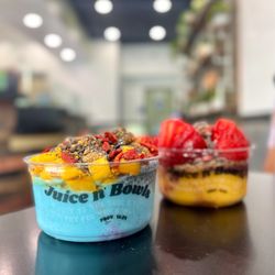 [L] Blue Majik & Mango Base and [R] Mango & Açaí Base