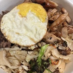 Unbelieva Bowl Asian Grill - Chicken and beef teriyaki bowl