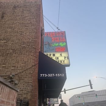 Pequod's Pizza - Pizza Near Me - Chicago, Illinois Pequod's Pizza - Pizza Near Me - Chicago, Illinois