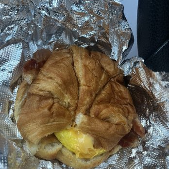 Bean and the Baker - Coffee & Tea Near Me - Ravenna, Ohio