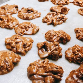 River Street Sweets 10 Photos 16 Reviews Candy Stores 4515 Habersham St Savannah Ga Phone Number Offerings Yelp