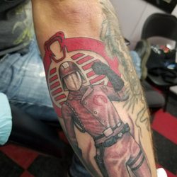 Altered Images Tattoo Studio