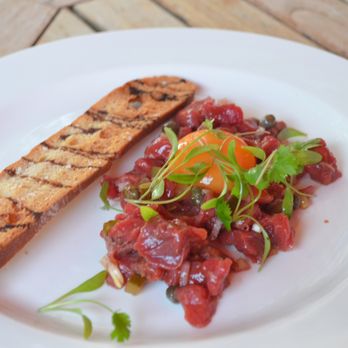 The Lygon Arms - Scottish Beef Tartar - Hotels Near Me - Worcestershire, WOR