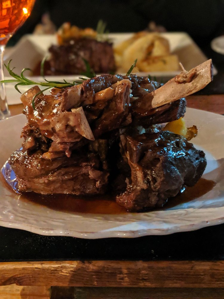 LA ZAINA 84 Photos & 20 Reviews Gdor. Gregores 1057, El Calafate