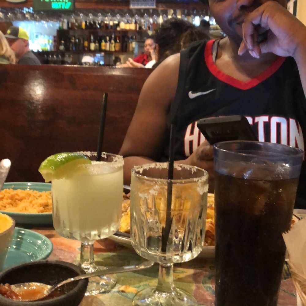 Ray's Mexican Restaurant - Thank you bartender!! - Tex-Mex Near Me - Katy, Texas